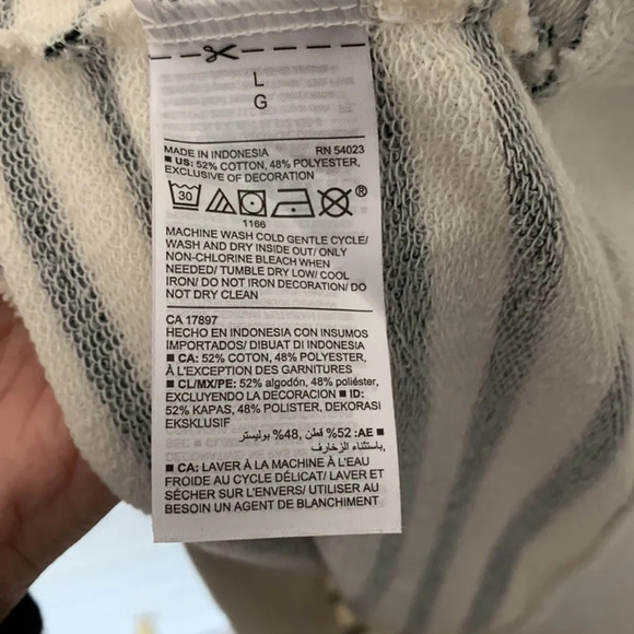 Old navy size large black white striped crew neck sweatshirt rainbow pineapple - Picture 4 of 5